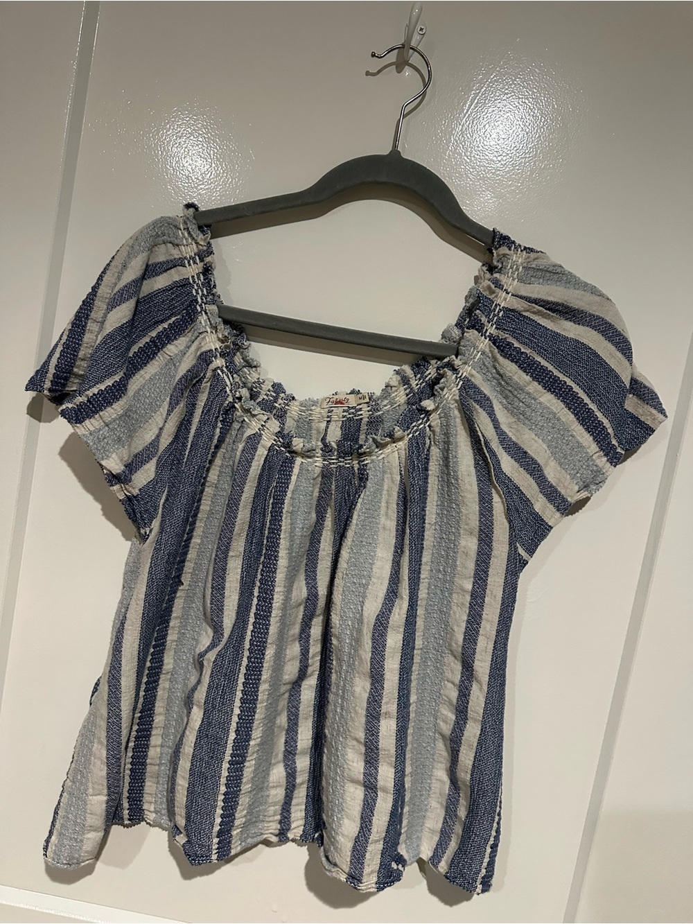 Faherty Organic Cotton Linen Blend Striped Peasant Top Blue Ivory Size Medium - Picture 2 of 6